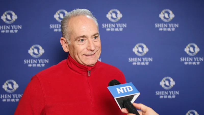Зритель: Артисты и музыканты Shen Yun — очень талантливые Майк Уилсон восхищён выступлением Shen Yun в Центре исполнительских искусств в Сан-Хосе 24 декабря 2025 года. (NTD)