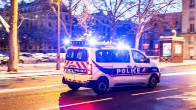 Выпавший из окна: в пригороде Парижа найдено тело российского журналиста