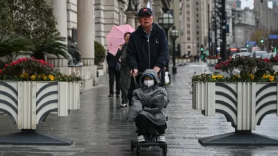 Официальный уровень рождаемости в Китае упал до минимума за последние десятилетия