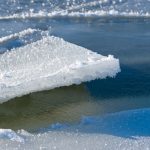 Специалист рассказала об опасности купания в проруби