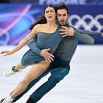 Фигуристы Фурнье-Бодри и Сизерон — чемпионы Олимпиады-2026 после исполнения произвольной программы