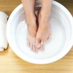 Ванночки для ног очень полезны для здоровья, особенно зимой