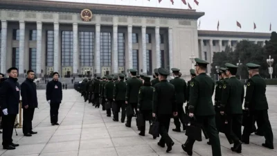 Инсайдеры: Китайский парламент не поддержал политическую чистку Си Цзиньпина