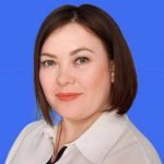 Воспитательница получила травмы, защищая детей от пьяного преступника в Оренбуржье (видео)