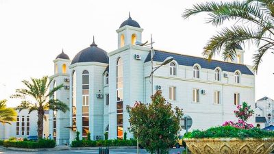 вид на центр пограничного города Астара