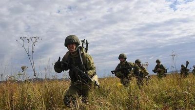 Группа военнослужащих на СВО