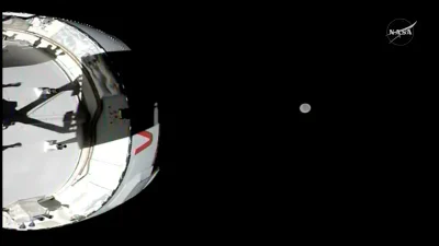 Корабль «Орион» миссии «Артемида-II» на пути к Луне