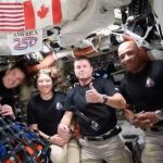 Экипаж Artemis II запечатлел солнечное затмение и «заход» Земли за Луну 