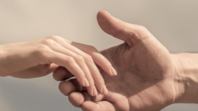 Рука помощи