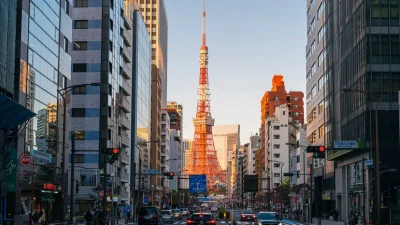 Токийская башня, телекоммуникационная и смотровая башня