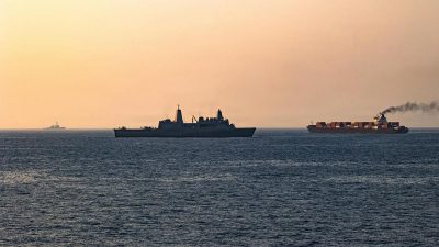 Военно-морские силы США патрулируют Аравийское море в районе судна Touska 20 апреля 2026 года.