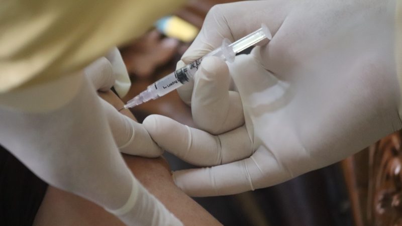 В Кызыле уволили сотрудников детсада после жалоб на подозрительные уколы детям.
