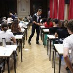 Рособрнадзор утвердил третий обязательный экзамен для выпускников 9-х классов