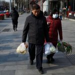 Анализ: Китай стареет быстрее, чем становится богаче