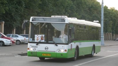 Пассажирский городской автобус