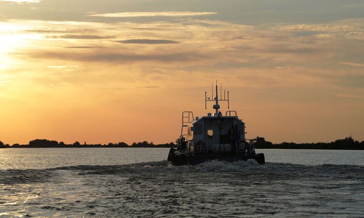 Экспорт зерна под угрозой: Россия закрыла важный водный маршрут после ударов БПЛА