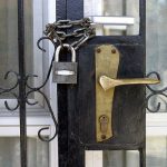 Экономика под ударом: в России стремительно растёт число компаний-банкротов