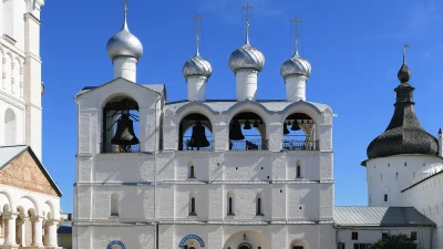 Фрагмент изображения колокольни Ростовского Кремля, 1682–1689 гг., Ростов Великий, Ярославская область.