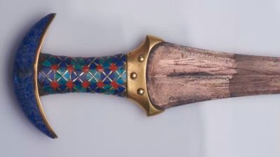 Изысканное древнеегипетское оружие.