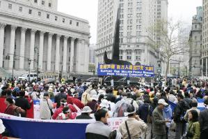 4 тысячи человек на шествие в Нью-Йорке, поддерживают миллионы людей при выходе из КПК