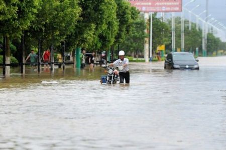 На Китай обрушился разрушительный тайфун «Непартак»