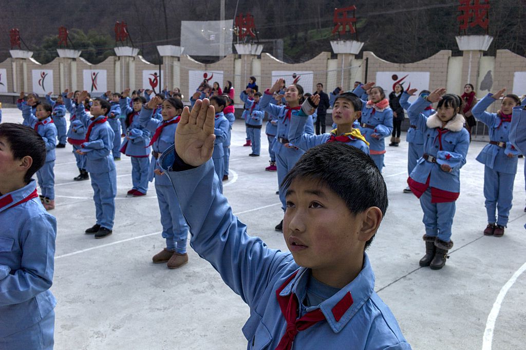 Учителям в Китае запрещено иметь духовные верования
