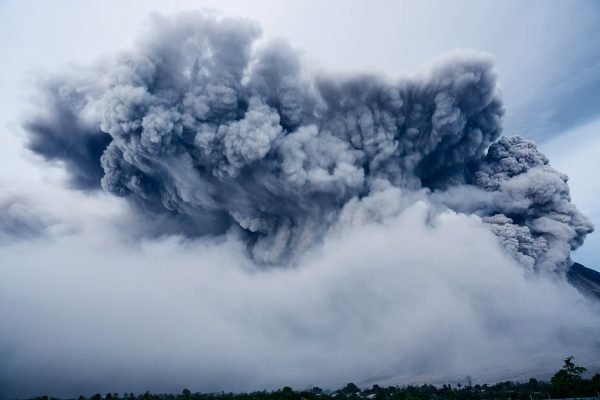 Озоновый слой разрушен из-за извержения древнего вулкана