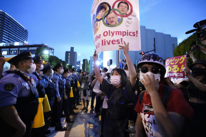 Олимпийские игры в Токио открылись после годичной задержки из-за пандемии