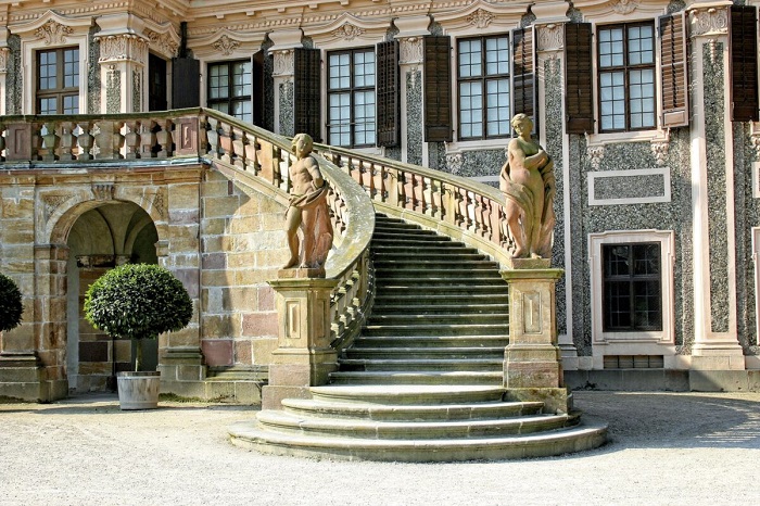 Старейший фарфоровый дворец Германии: дворец Фаворит в Раштатте