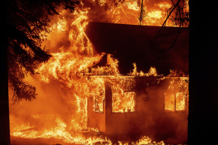 Калифорнийский пожар «Дикси» стал вторым по величине в истории штата