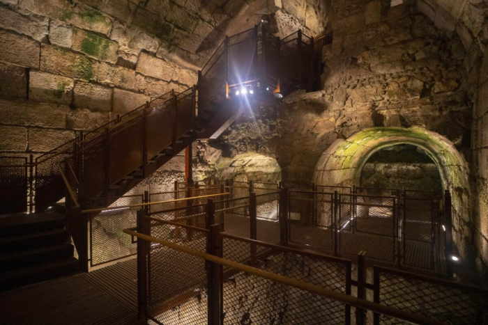 Иерусалим: археологи обнаружили новые туннели в Западной стене
