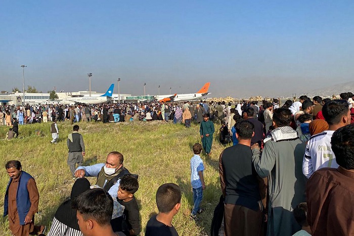 Более 60 стран призвали «Талибан» разрешить иностранцам и афганцам безопасный выезд из Кабула