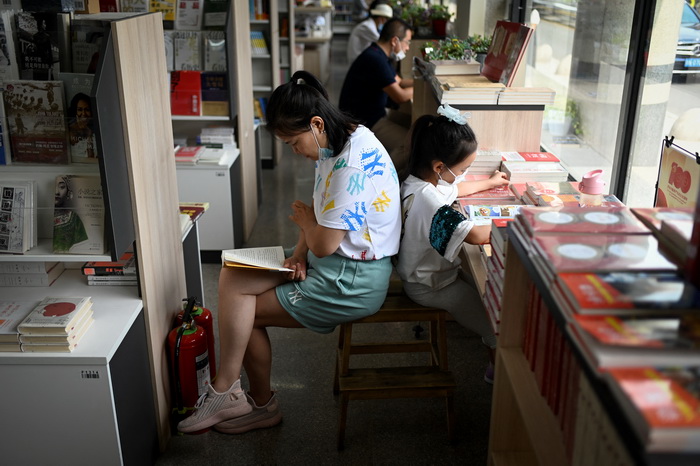 Китайский рынок охладел к тайваньской литературе из-за роста напряжённости
